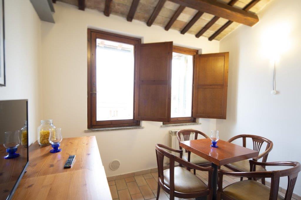 Bed And Breakfast Foligno | Affittacamere In Centro A Foligno | B&B Giulia